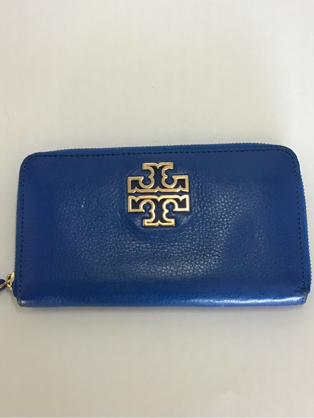 Tory Burch Electric Blue Zip-Around Leather Wallet with Gold Logo